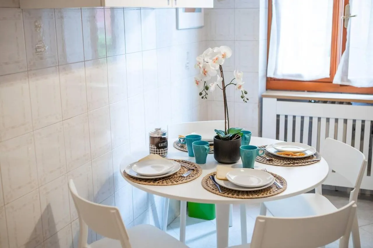 מילאנו Delightful Shanti Home